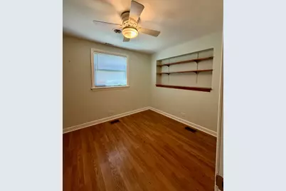 4138 Custer Avenue, Brookfield, IL 60513 - Photo 6