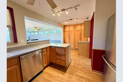 4138 Custer Avenue, Brookfield, IL 60513 - Photo 8