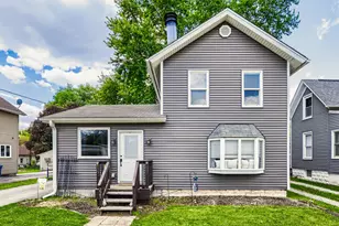 225 N May St, Hinckley, IL 60520 - Photo 1