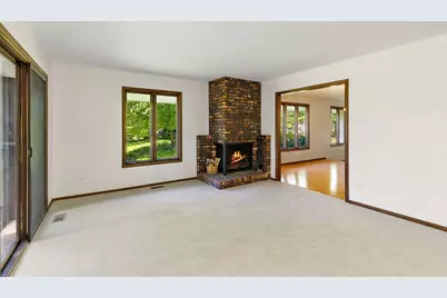 7211 Oakwood Lane, Crystal Lake, IL 60012 - Photo 14
