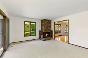7211 Oakwood Ln, Crystal Lake, IL 60012 - Photo 14