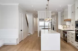 1619 W Summerdale Ave, Chicago, IL 60640 - Photo 10