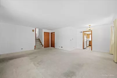 630 S Grant Avenue, Villa Park, IL 60181 - Photo 6