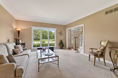 4N918 West Woods Drive, Saint Charles, IL 60175 - Photo 8