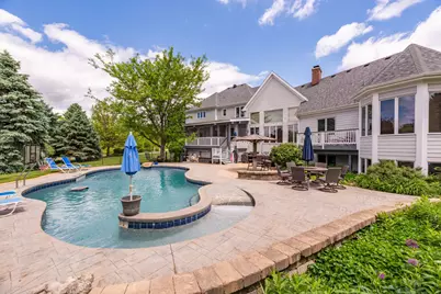 4N918 West Woods Drive, Saint Charles, IL 60175 - Photo 6