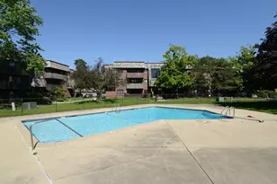 523 Timber Ridge Dr, Carol Stream, IL 60188 - Photo 24