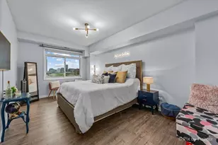 680 N Green St, Chicago, IL 60642 - Photo 12