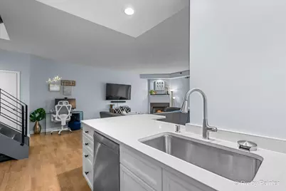 680 N Green Street #605, Chicago, IL 60642 - Photo 8