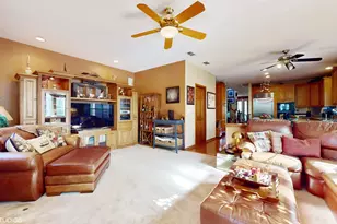 1640 S Newton Ave, Park Ridge, IL 60068 - Photo 12