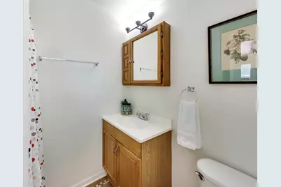 2004 Sprucewood Lane, Lindenhurst, IL 60046 - Photo 18