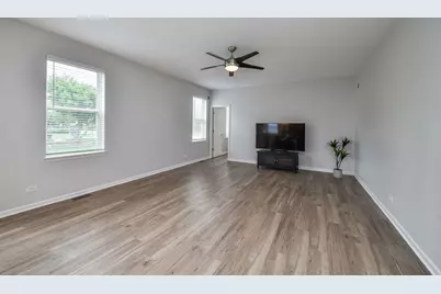 298 Fairhaven Drive, Saint Charles, IL 60175 - Photo 10