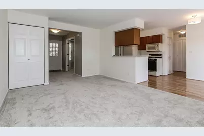 3423 Southport Drive, Island Lake, IL 60042 - Photo 6