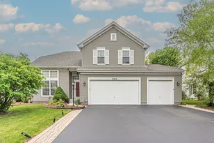 2324 Tracy Ln, Algonquin, IL 60102 - Photo 2