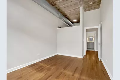 1071 W 15th Street #109, Chicago, IL 60608 - Photo 18