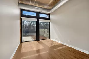 1071 W 15th St, Chicago, IL 60608 - Photo 14