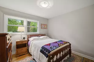 827 Liberty Bell Ln, Libertyville, IL 60048 - Photo 12