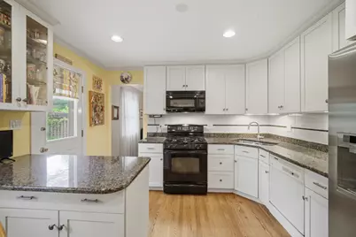 827 Liberty Bell Lane, Libertyville, IL 60048 - Photo 8