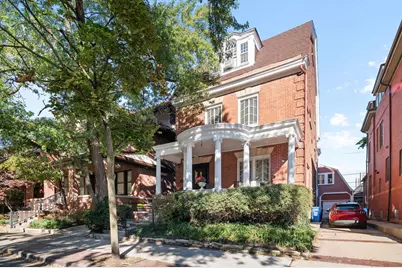 832 W Junior Terrace, Chicago, IL 60613 - Photo 2