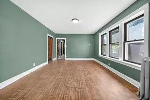 5759 S Campbell Ave, Chicago, IL 60629 - Photo 6