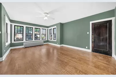 5759 S Campbell Avenue, Chicago, IL 60629 - Photo 2