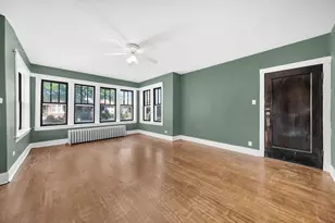 5759 S Campbell Ave, Chicago, IL 60629 - Photo 2