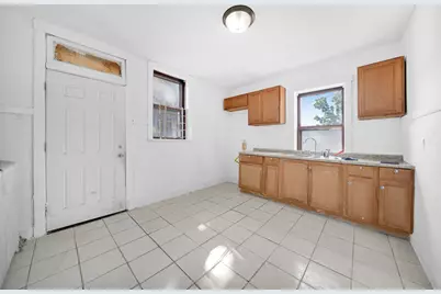 5759 S Campbell Avenue, Chicago, IL 60629 - Photo 12
