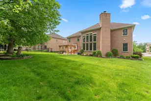281 N Forest Dr, Addison, IL 60101 - Photo 50
