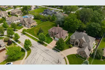281 N Forest Drive, Addison, IL 60101 - Photo 48
