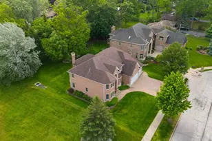 281 N Forest Dr, Addison, IL 60101 - Photo 44