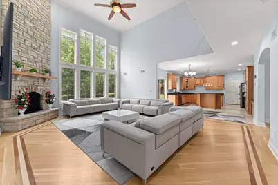 281 N Forest Drive, Addison, IL 60101 - Photo 10