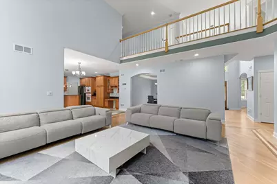 281 N Forest Drive, Addison, IL 60101 - Photo 12