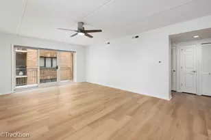 1 S Lincoln Ave, Lombard, IL 60148 - Photo 10