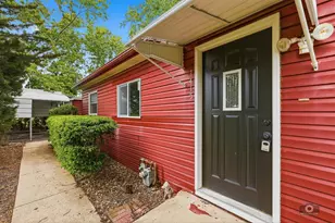 1415 Marigold Dr, Joliet, IL 60433 - Photo 6