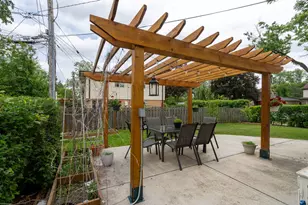 [Address not provided], Morton Grove, IL 60053 - Photo 8