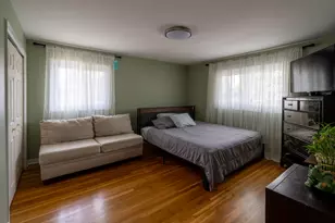 [Address not provided], Morton Grove, IL 60053 - Photo 24