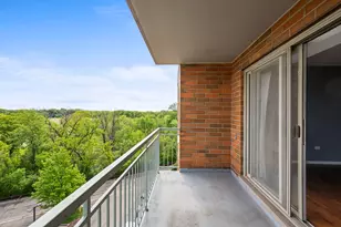6807 N Milwaukee Ave, Niles, IL 60714 - Photo 18