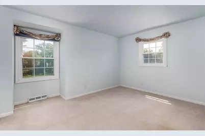 11 Oaklane Drive, Ottawa, IL 61350 - Photo 14