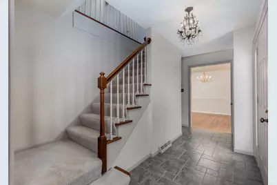 11 Oaklane Drive, Ottawa, IL 61350 - Photo 2
