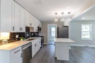 401 S Lake Terrace, Mundelein, IL 60060 - Photo 8