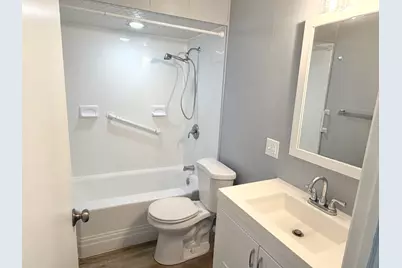 1820 Plum Street, Peru, IL 61354 - Photo 10
