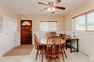 818 Leahy Circle, Des Plaines, IL 60016 - Photo 14