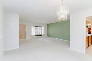 818 Leahy Circle, Des Plaines, IL 60016 - Photo 10