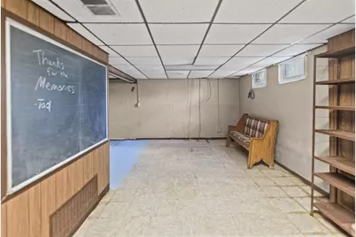 407 S Davis Avenue, Centralia, IL 62801 - Photo 32