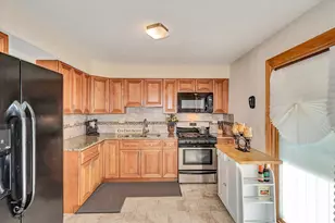 3257 Magnolia Dr, Markham, IL 60428 - Photo 10
