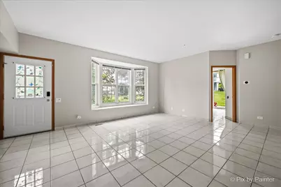 327 Gazebo Lane, Lombard, IL 60148 - Photo 2