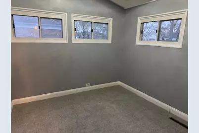7100 Wilson Terrace, Morton Grove, IL 60053 - Photo 10