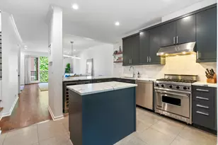 1721 N Bissell St, Chicago, IL 60614 - Photo 10