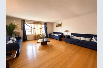 8109 W Lawrence Avenue, Norridge, IL 60706 - Photo 2