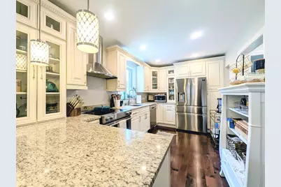 6833 N Lowell Avenue, Lincolnwood, IL 60712 - Photo 10