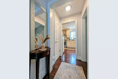 6833 N Lowell Avenue, Lincolnwood, IL 60712 - Photo 2